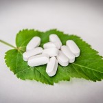 Kemisk medicin vs. naturligt.